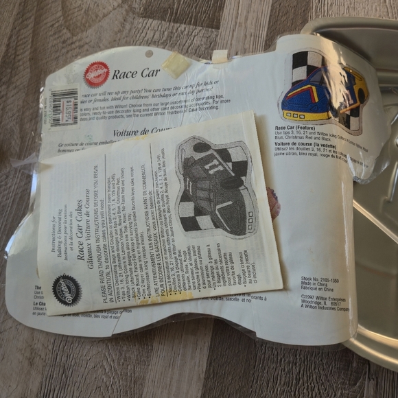 VINTAGE 1997 Wilton Race Car Cake Pan #11 NASCAR Style - Fast Birthday Fun! - Picture 6 of 6